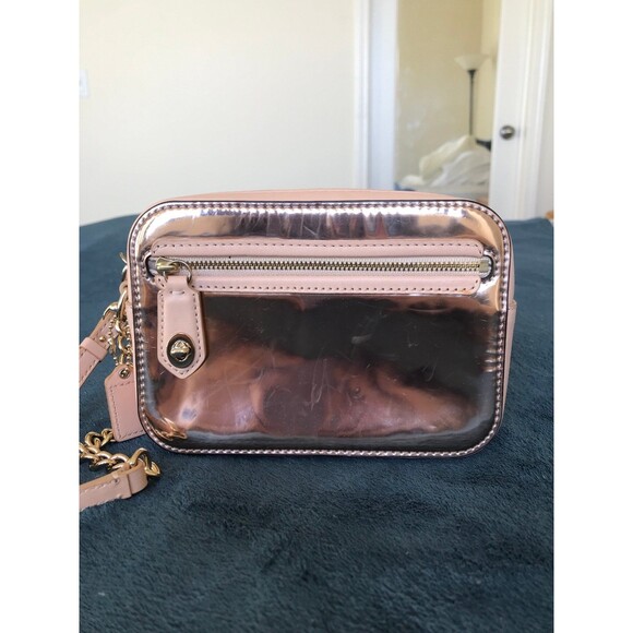 Coach Poppy Mirror Metallic Flight Wristlet in Rose Gold - Picture 1 of 10